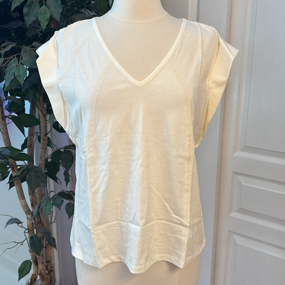 Me by Jennie Garth Carolina 100% Cotton Tee ~ Natural